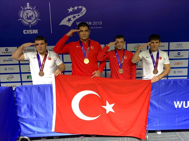 Taha Akgül; Altını Kaptı, Selamı Çaktı