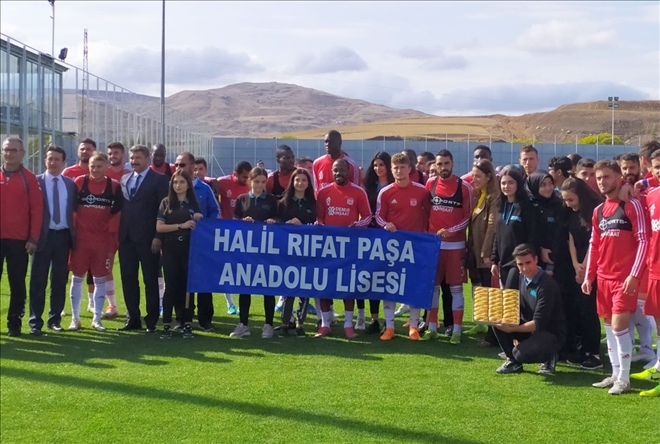 Takıma Moral Ziyareti
