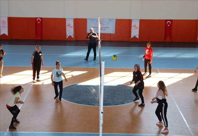 Ev Hanımları Spor Salonlarında