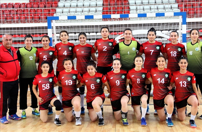 Hentbolcular Evinde Galip 