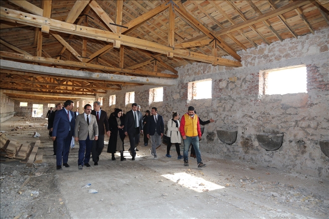Geçmişle Geleceği  Bütünleştirecek