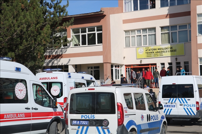 5 Öğrencide Zehirlenme Şüphesi 