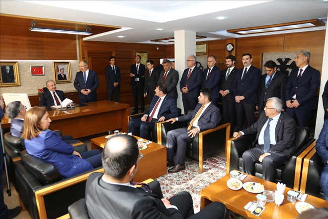 Uyum İçinde  Çalışıyoruz