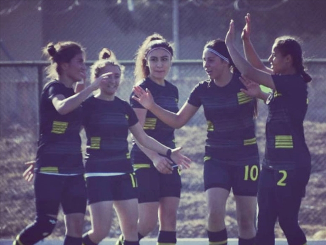 Gazi Lisesi Sahasında Galip