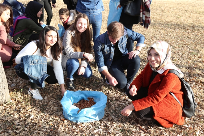 Öğrencilerden  Örnek Davranış