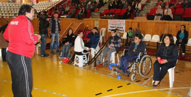 Zihinsel Engelliler Bocce Şenliği