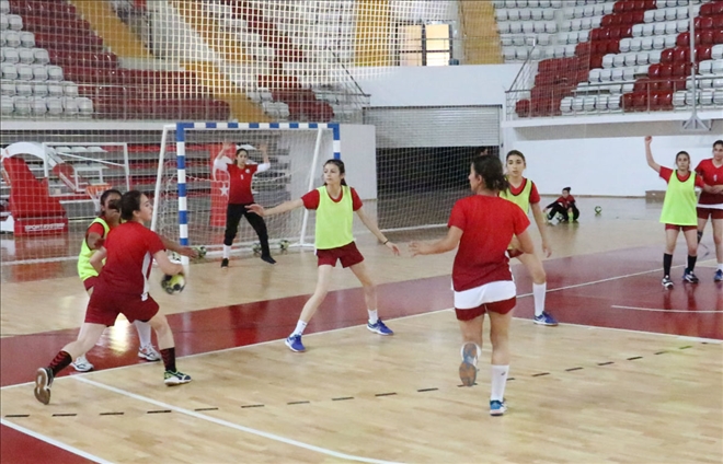 Hentbolcular Maç Oynamayacak