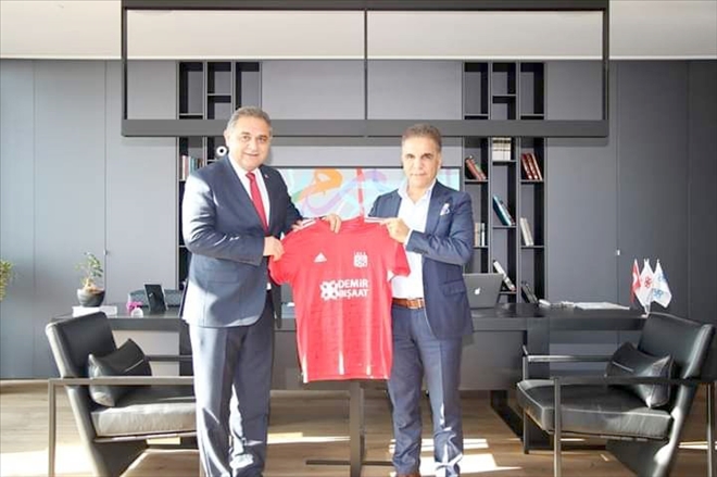  Demir´den Gürün´e Destek 