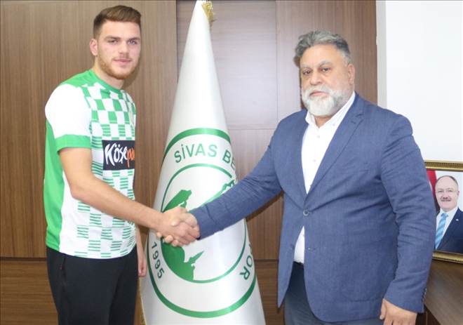 Eycan Kaya, Yiğido Oldu