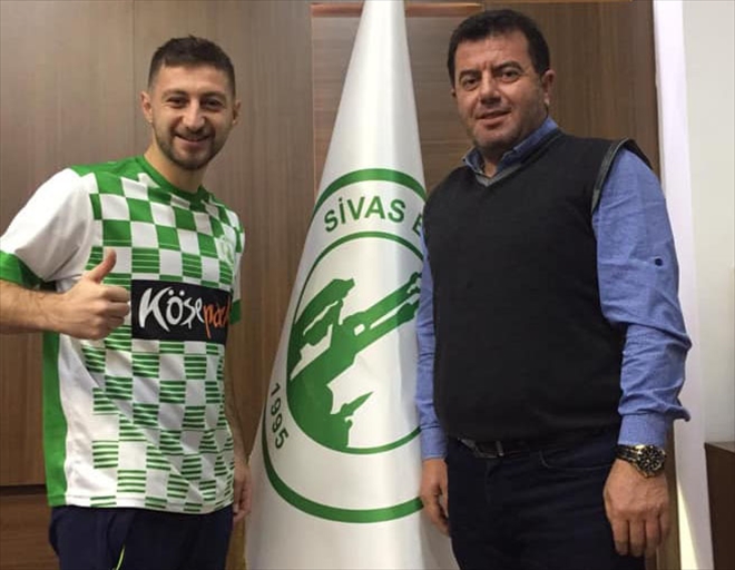 Ozan Kılıçoğlu Yeniden Belediyespor´da