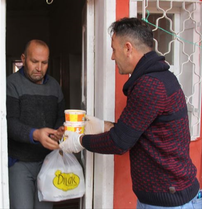 Zara´da Evlere Sıcak Yemek Servisi 