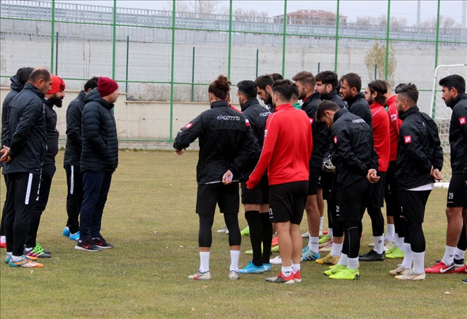 Karadaş, Galibiyet Aşılıyor