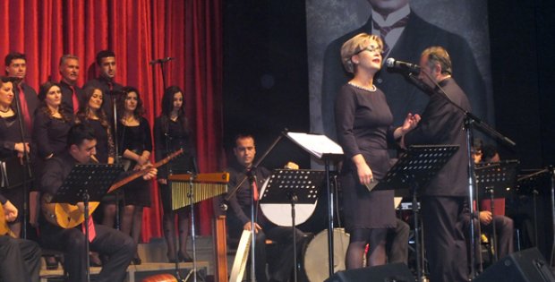 Öğretmenler Konser Verdi
