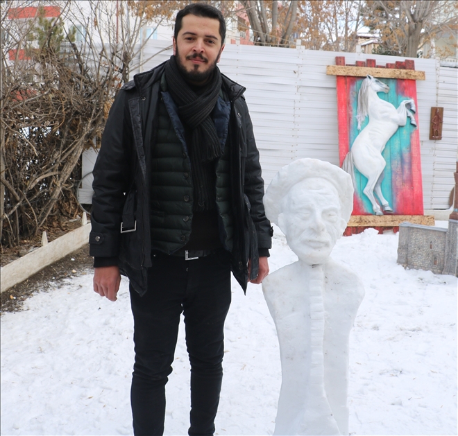Soğuğu Sanata Çevirdi