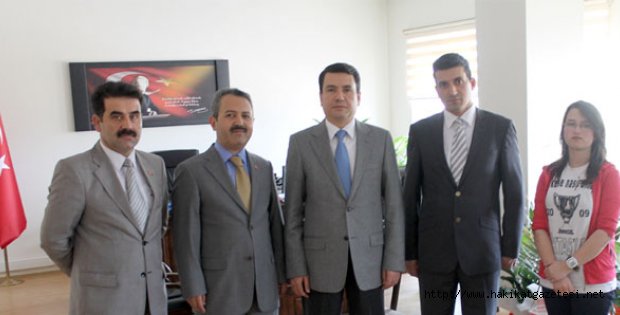 İdareciler, Kontrolde