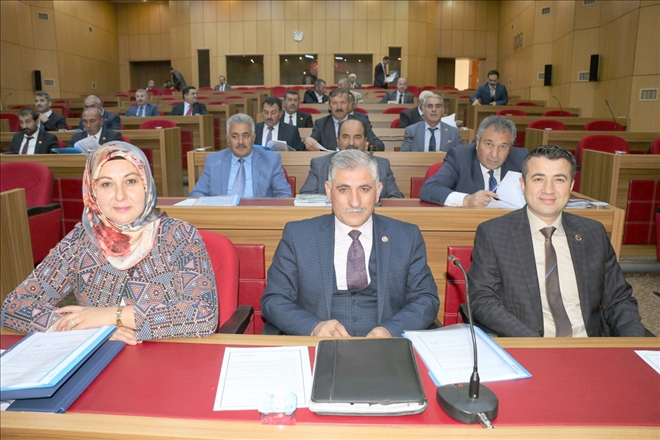Yerel Parlamento  Bugün Toplanıyor