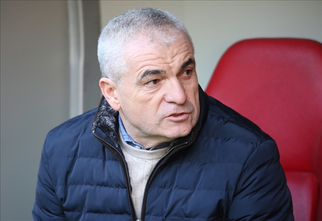 Rıza Çalımbay´a En Acı Hediye!