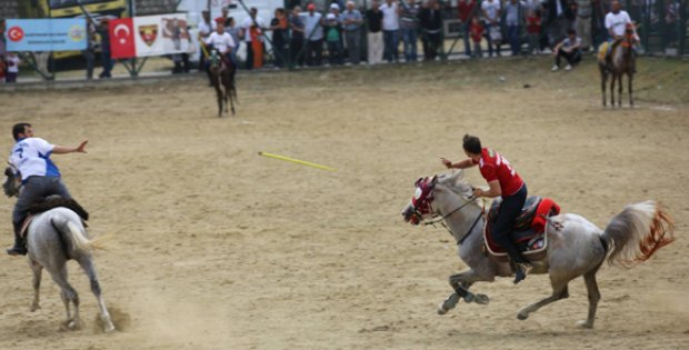 Türkiye Atlı Cirit Finalleri Hasankeyf´te Yapıldı