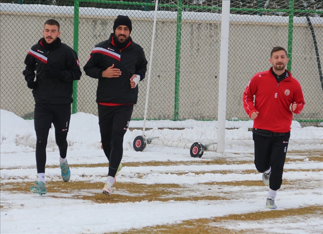 Belediyespor´da Uşak Mesaisi