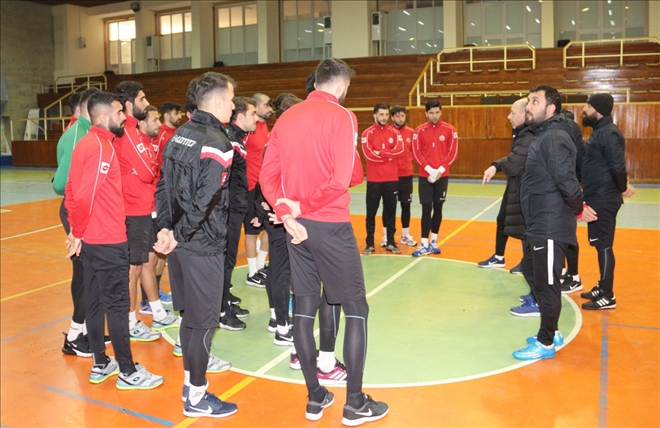 Belediyespor Salonda Çalıştı