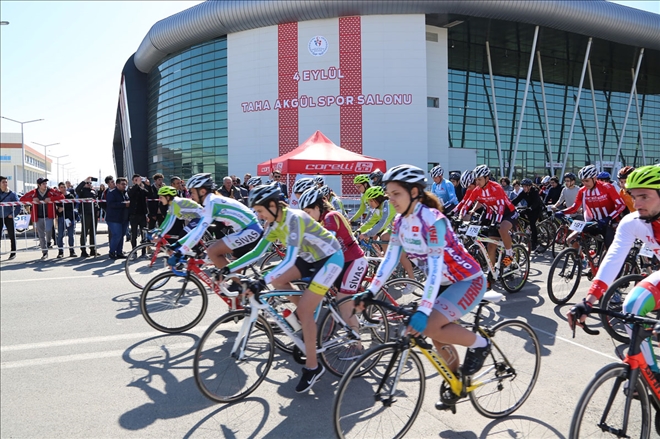 Pedallar Yarıştı