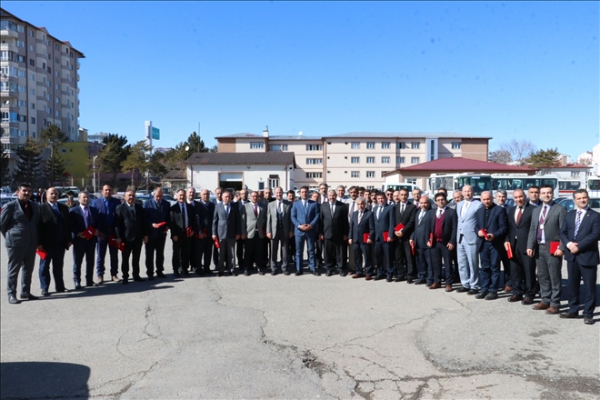 İnsanlığa Hizmet Ediyoruz