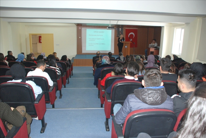 Öğrencilere Virüs  Bilgilendirmesi