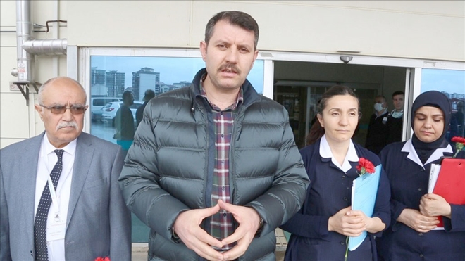  Meşakkatle Çalışıyorlar