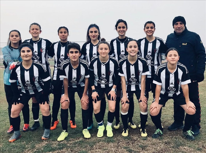 Kadınlar Futbol Ligi de İptal Oldu