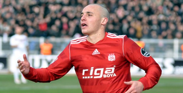 Aatif Golü Unuttu