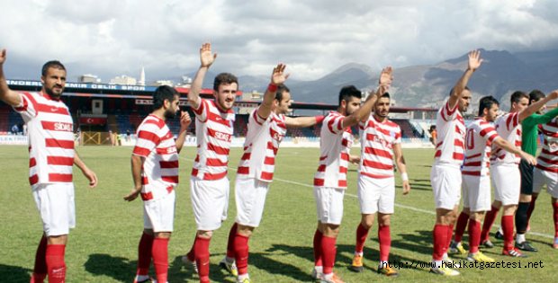 Çiçek´le İlk Galibiyet
