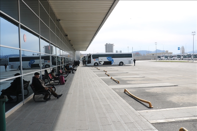  Sivas Otogarında İn Cin Top Oynuyor 