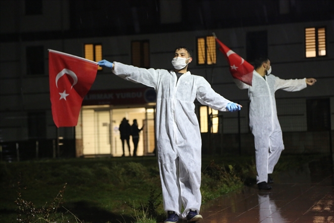 Öğrencilerin Morali  Yüksek Tutuluyor--Video