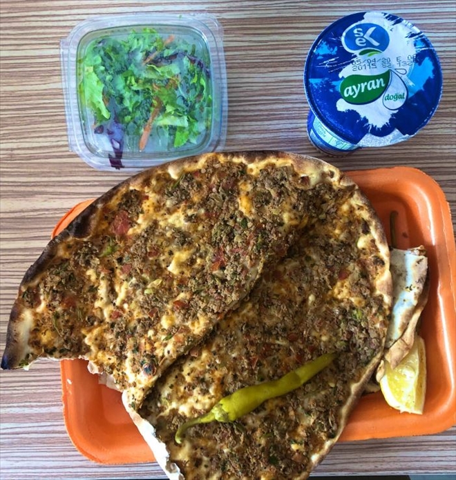 TSO´dan Karantinadaki Öğrencilere Lahmacun Jesti