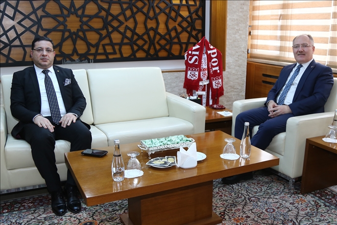 Devlet Zor Zamanda Milletinin Yanındadır