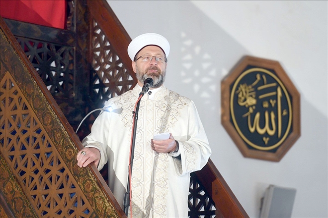 Başkan Erbaş  Yalnız Değildir