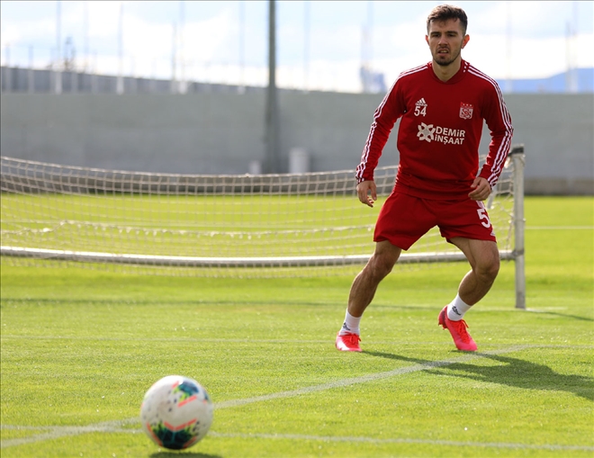 Emre Kılınç´tan Kavuştuk´ Paylaşımı