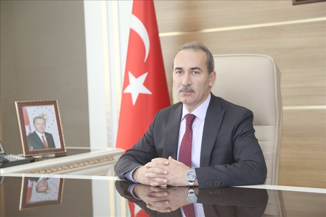 Cumhuriyet Gençliğe Emanet