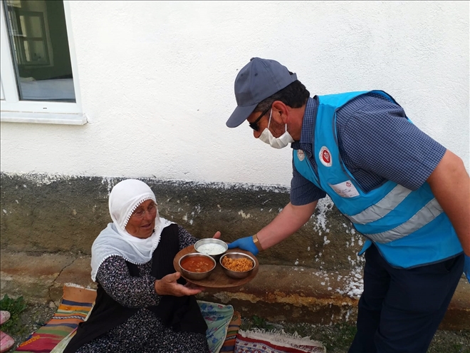 Din Görevlisinden Örnek Davranış