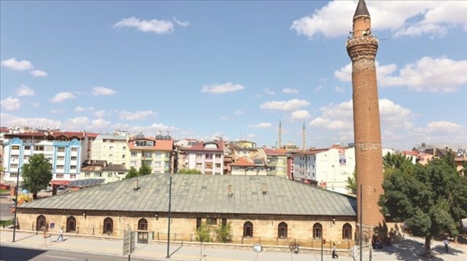 Maskesiz Namaz  Kılınamayacak