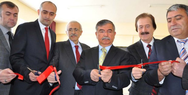 Kimsenin Toprağında Gözümüz Yok