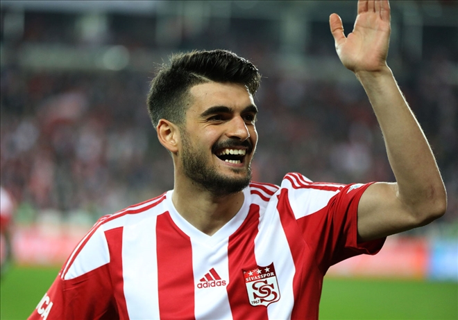 Fatih Aksoy Veda Etti: Sivasspor´dan Ayrılıyorum