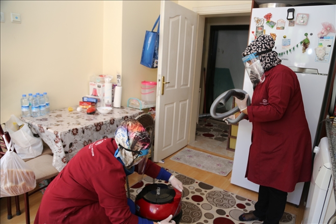 Yaşlıların Yüzü Gülüyor