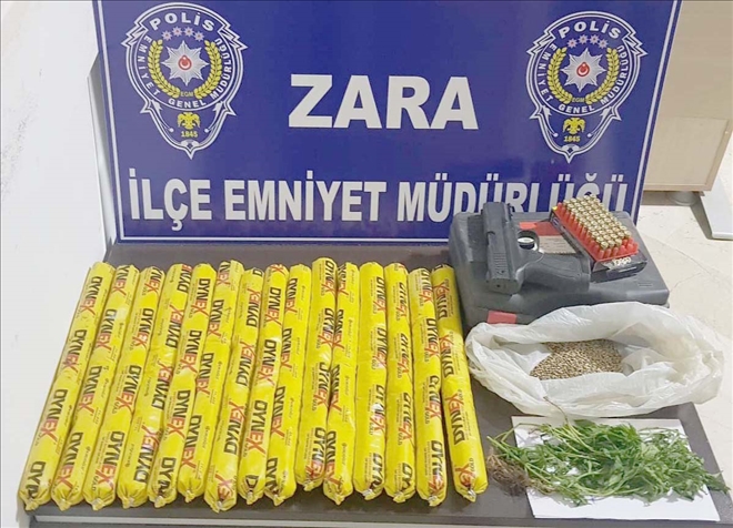 15 Lokum Dinamit Ele Geçirildi