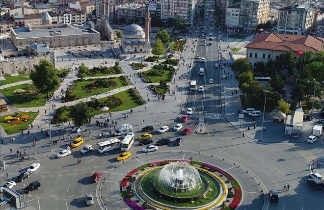 Sokağa Çıkma Kısıtlaması Ertelendi 