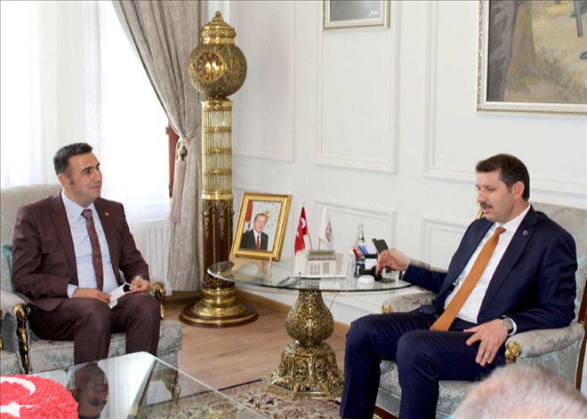 Vali Ayhan Devreye Girdi Esnafın Yüzü Güldü 