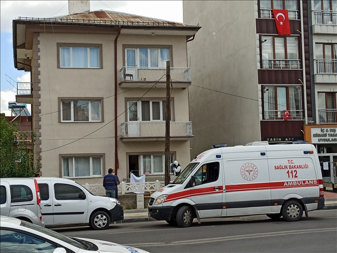 SİVAS´TA ŞÜPHELİ ÖLÜM