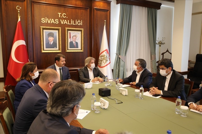 Projelere İlişkin  Sunum Yapıldı 
