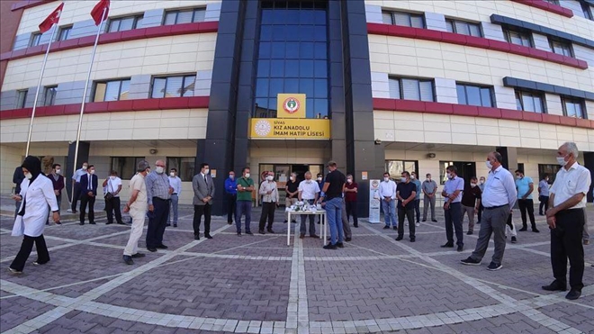 Mütercimler´e  Tepki Büyüyor