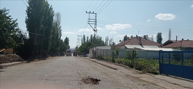  6 Metre Yükseklikten Yere Çakıldı